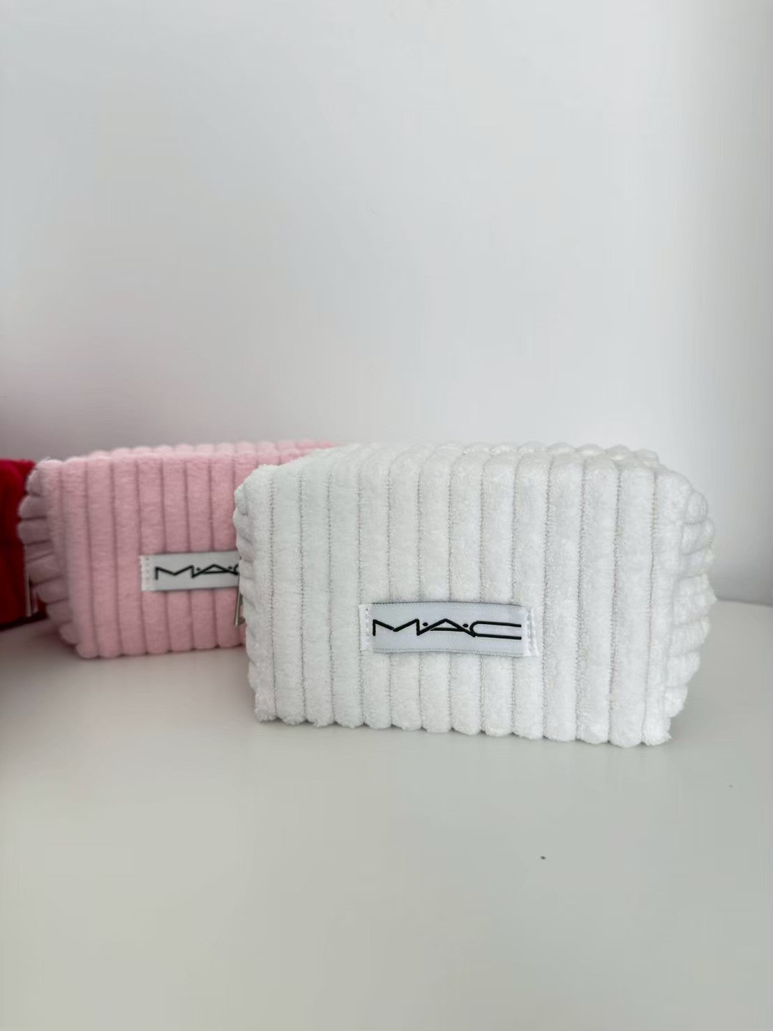 MAC Velvet Pouch