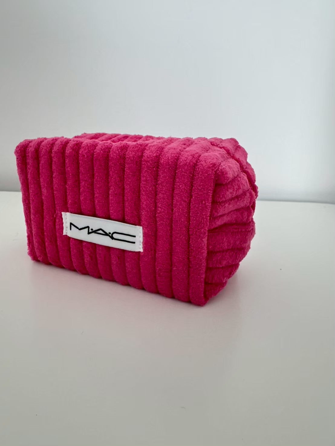 MAC Velvet Pouch