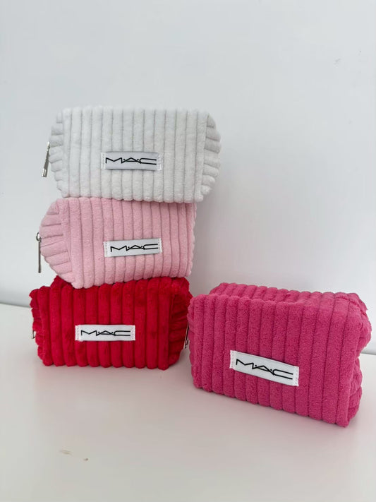 MAC Velvet Pouch