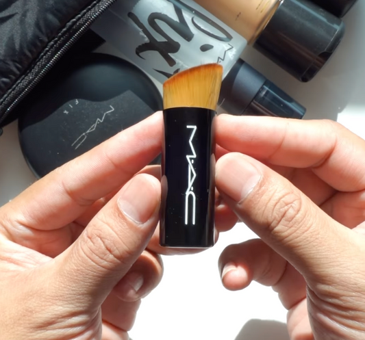 Foundation Brush