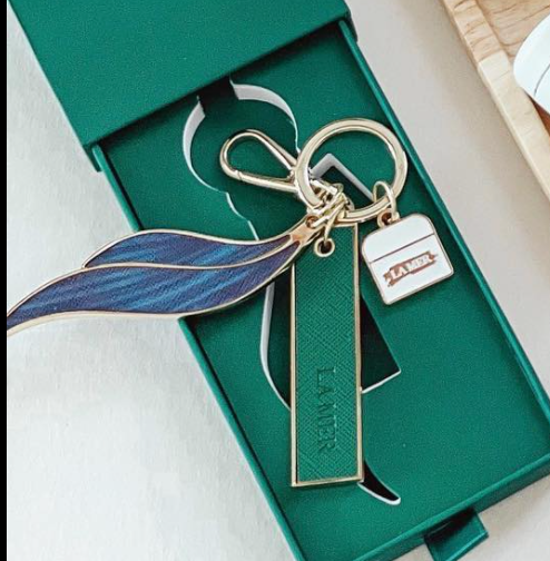 พวงกุญแจ Enamel ตกแต่งด้วยหนัง รูปแบบตามต้องการ Lamer Key chain